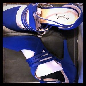 Cute Royal Blue heels